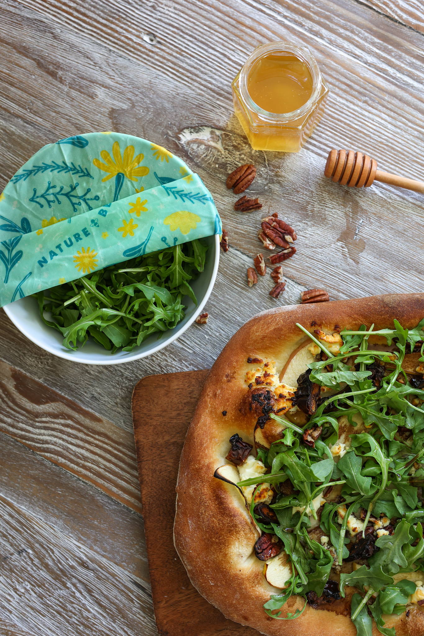Honey Drizzle Flatbread - NATURE BEE