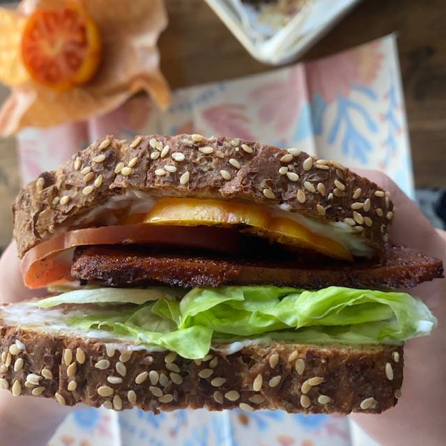 Vegan BLT by @_claudiawong