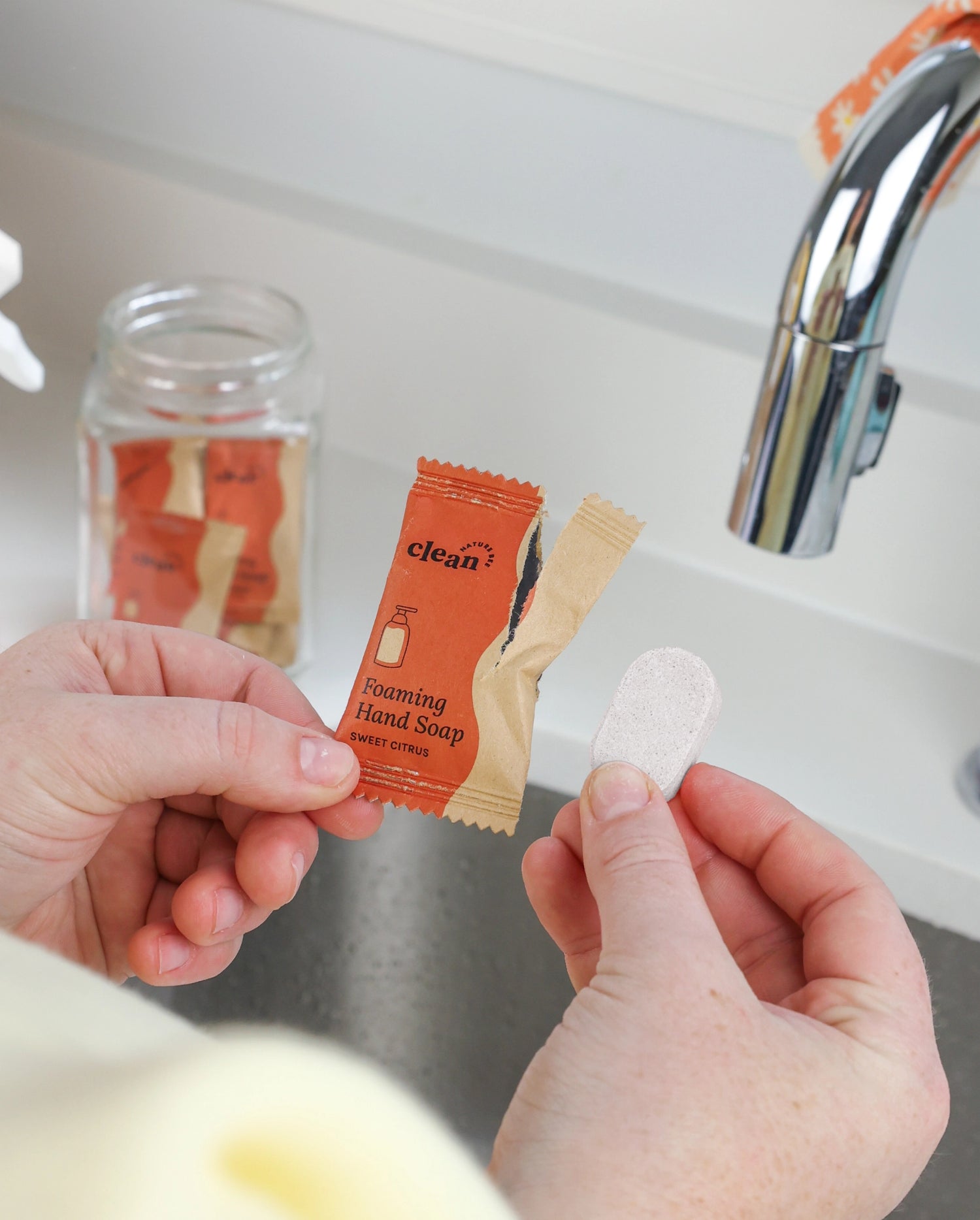 Foaming Hand Soap Tablets | Nature Bee